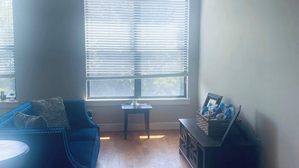 Castleberry Hill Apartment | Charming 1-bd apt with WiFi in lovely Atlanta. Minutes from popular attractions.