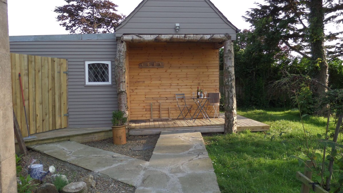 Boyndie Cabin | Charming 1-Bed Garden Lodge in Boyndie, Banff