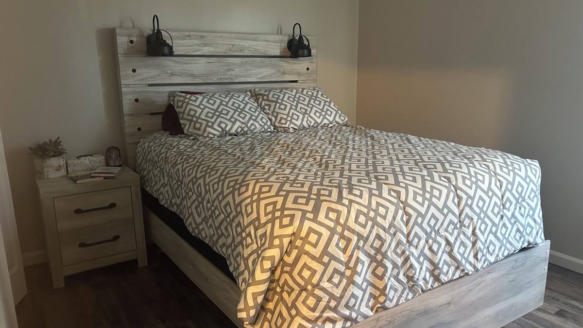 Charleston Apartment | Charming 1-bedroom apartment with WiFi, AC in beautiful Charleston