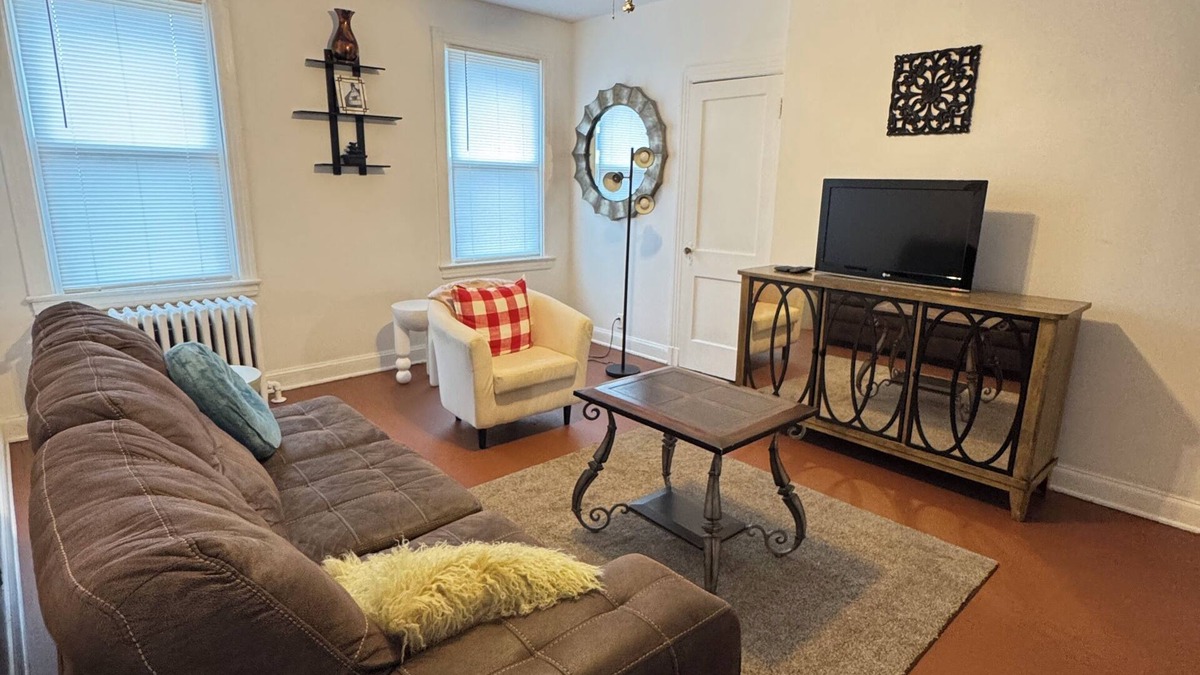 Park View Apartment | Charming 1-bedroom apartment close to metro