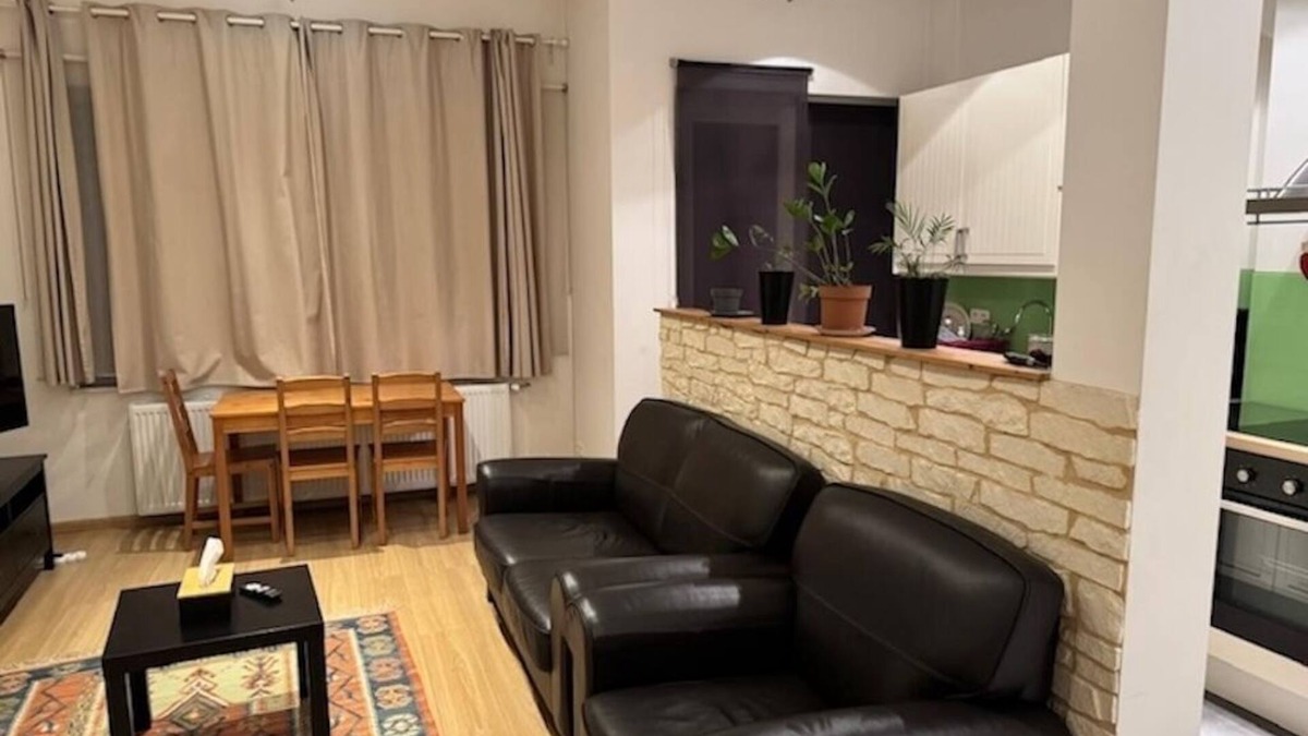 Ilot Sacre Apartment | Charming 1 bedroom apartment in Bruxelles.nGrand Place and Gallery Royal area.