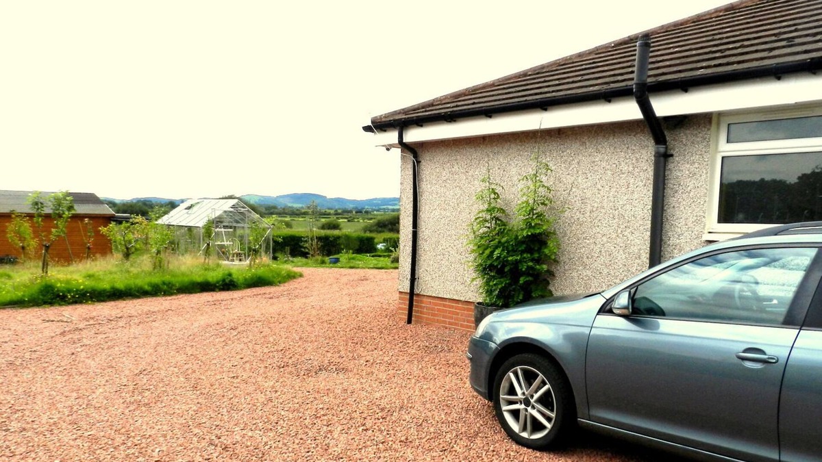 Dumfries Apartment | Charming 1-bedroom apartment in fantastic Dumfries with WiFi stunning views