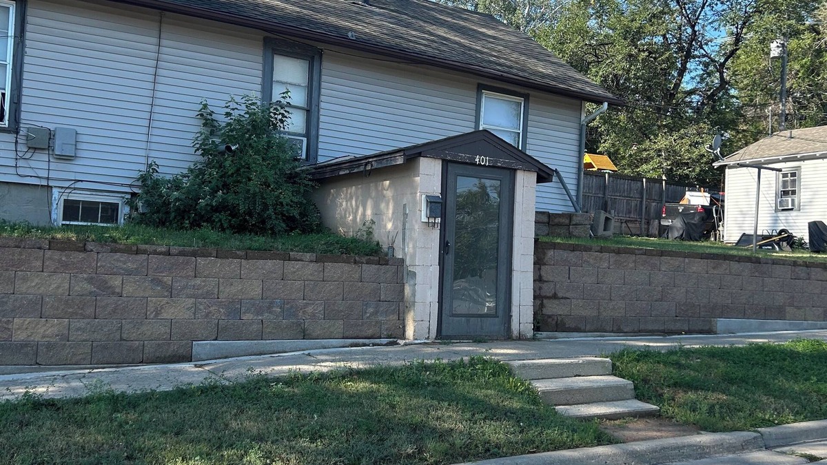 Gillette Apartment | Charming 1-bedroom apartment in fabulous Gillette with AC