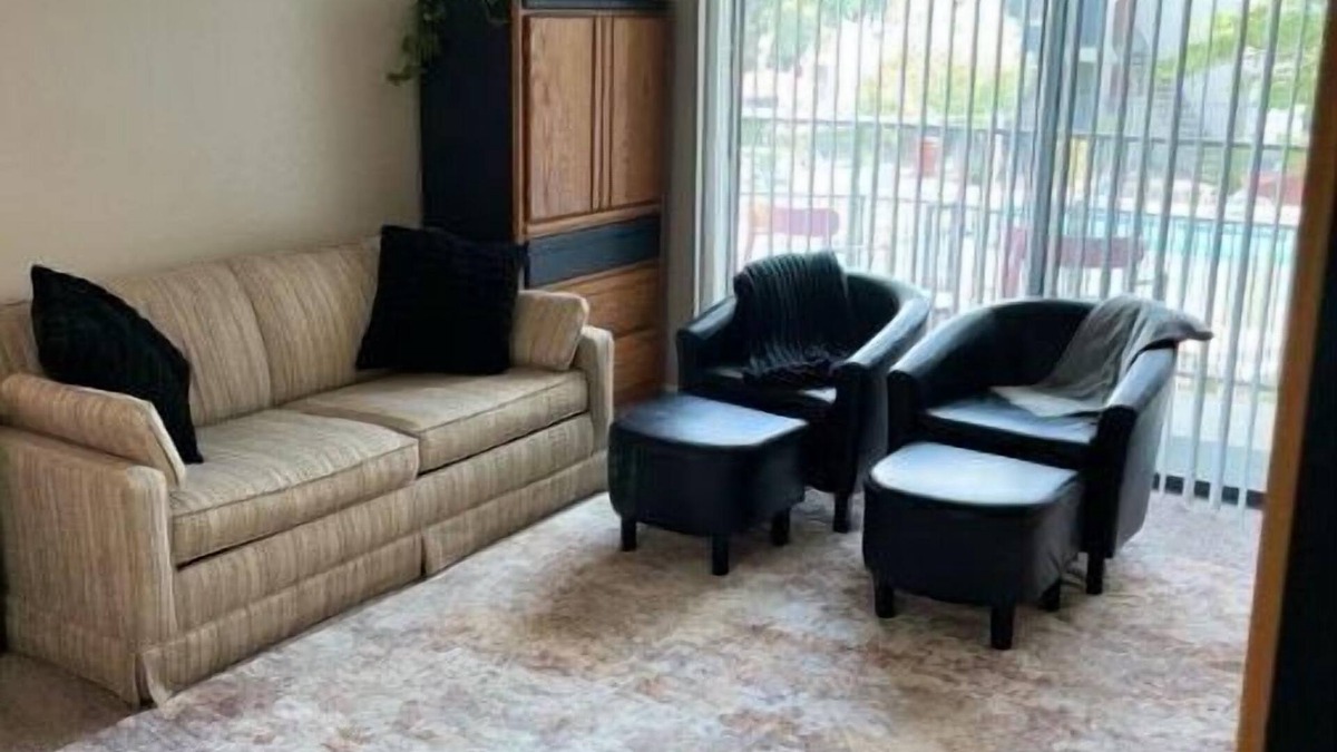 South Mountain Apartment | Charming 1-bedroom apartment with AC, fitness room and pool in fabulous Phoenix