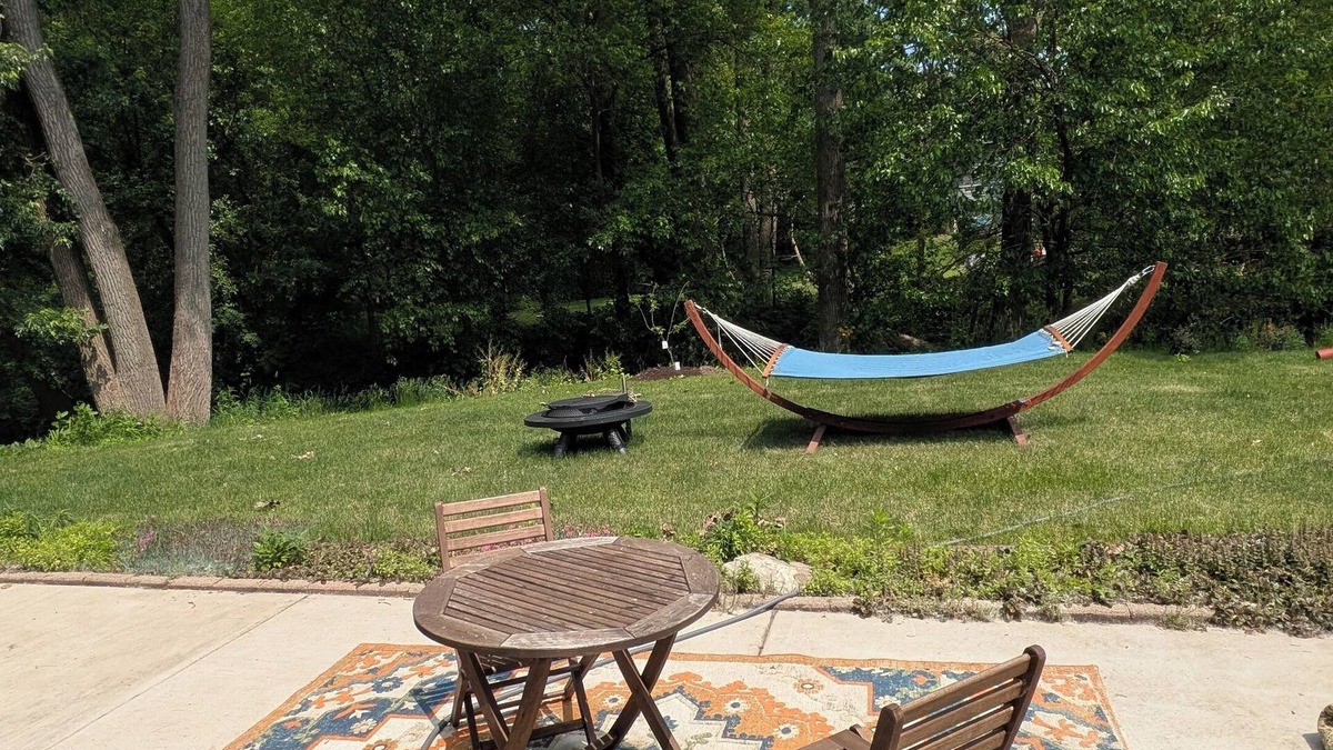 Portage House | Charming 1-bedroom apt in house by creek with AC, in delightful Portage