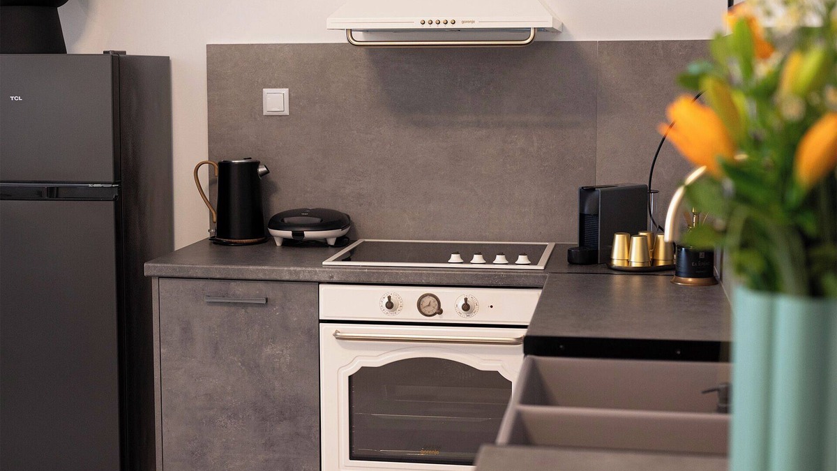 Pyrgos Apartment | Charming 1-bedroom central apartment with WiFi, AC in relaxing Casa Bini