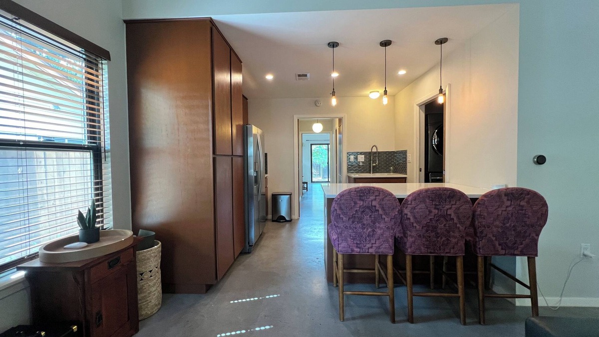 South Manchaca House | Charming 1-bedroom guest apartment in terrific South Central Austin