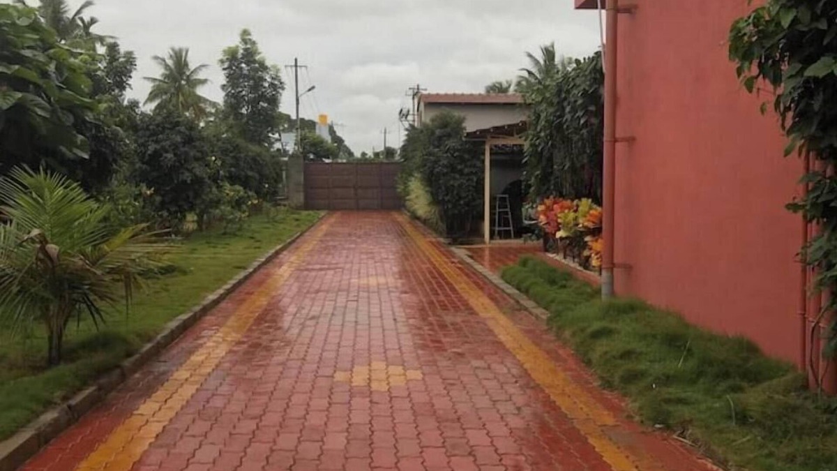 Nandi Hills Apartment | Charming 1-bedroom apartment in enchanting Nandi Hills with AC