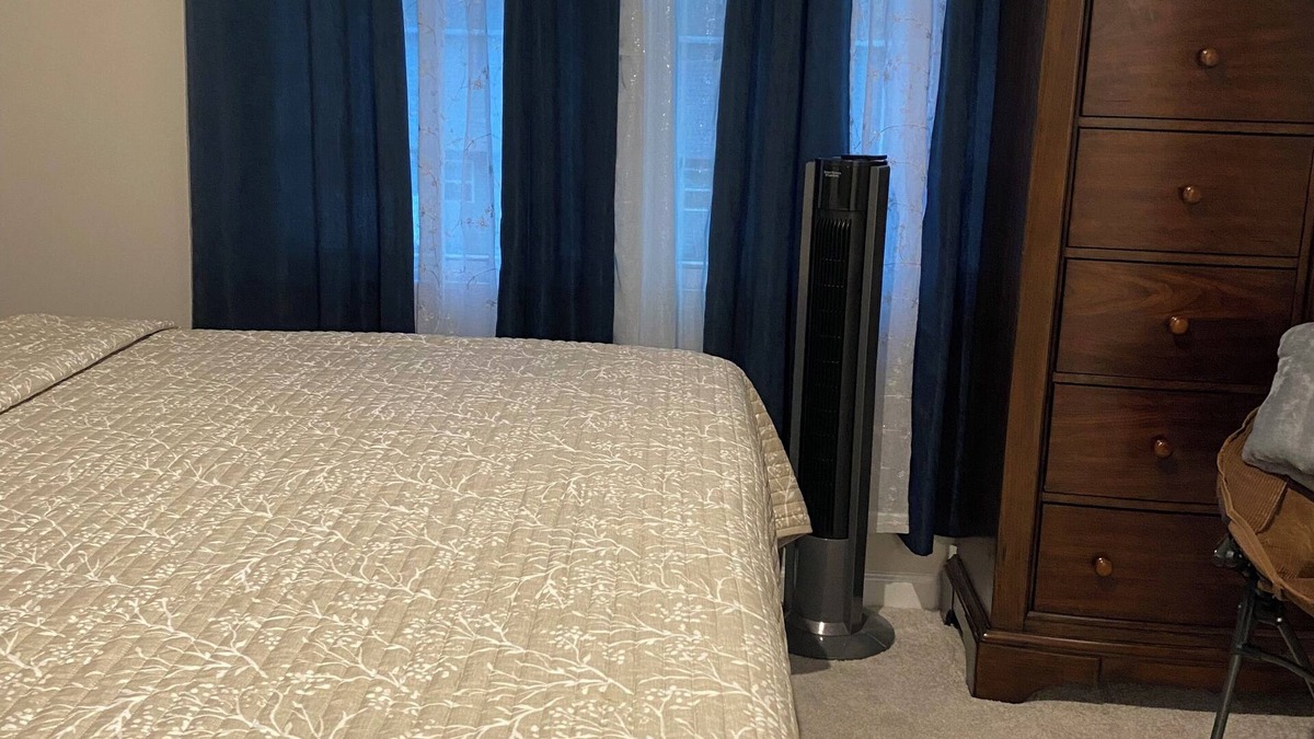 Milford House | Charming 1 bedroom suite in a townhome with WiFi and AC in fabulous Milford