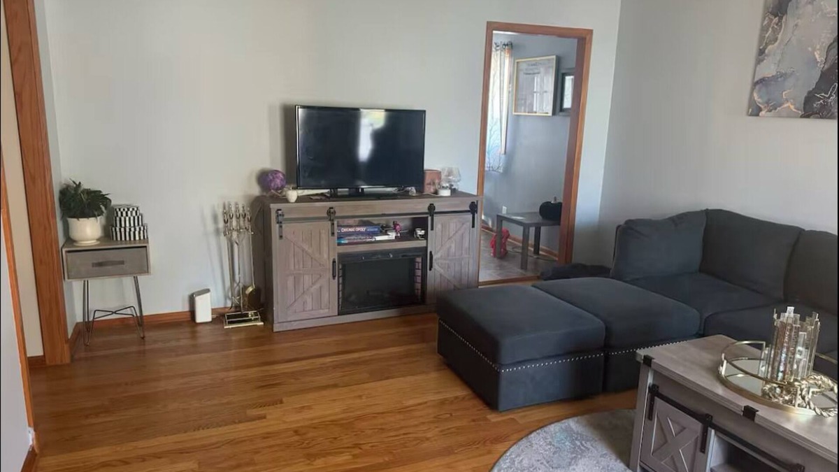 Forestview House | Charming 1-bedroom townhome with WiFi, AC in enjoyable Thornton
