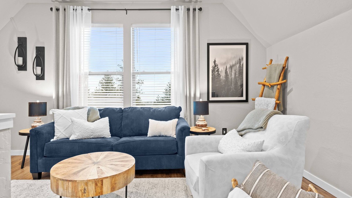 Liberty Lake Apartment | Charming 1-bedroom apartment in Beautiful Liberty Lake w/Mountain View’s