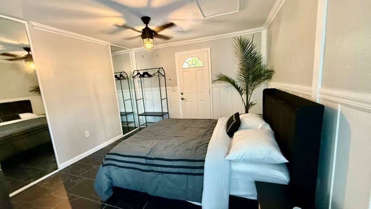 Dolphin's Cove House | Charming 1-bedroom townhome in Palm Valley with outdoor shower