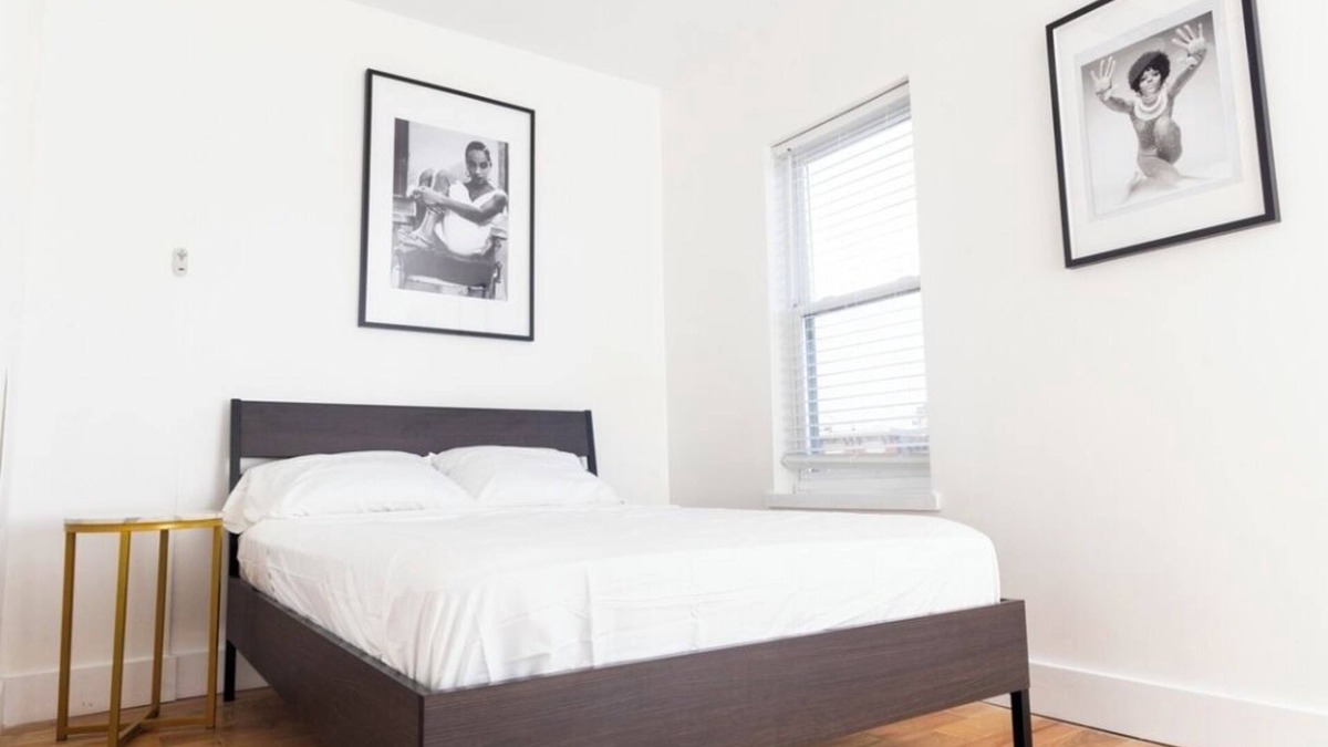 Mantua Apartment | Charming 1-bedroom apartment with WiFi and AC in delightful Philadelphia