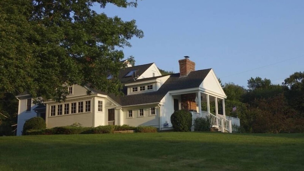 Saunderstown Other | CHARMING 1812 FARMHOUSE SPACIOUS, RELAXING- like vacationing in your own B&B