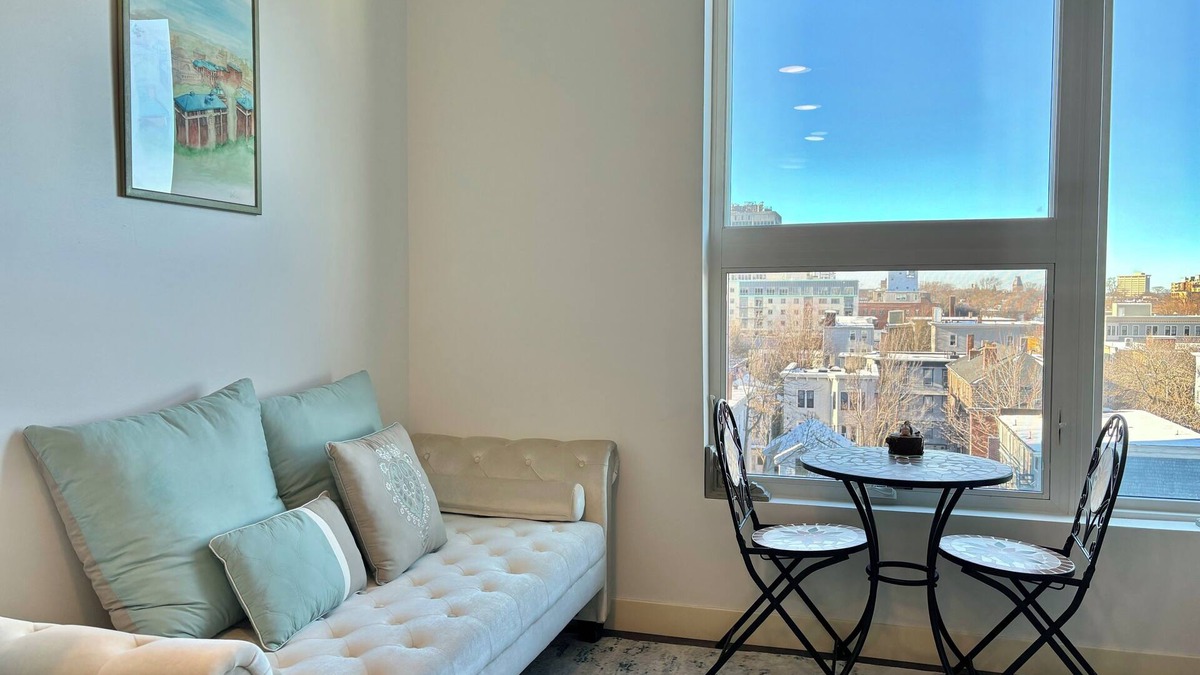 The Port Apartment | Charming 1B1B studio near Harvard and MIT with beautiful views