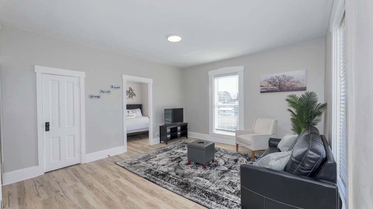 Greencastle Apartment | Charming 1BR Retreat Near DePauw University & Downtown Greencastle!