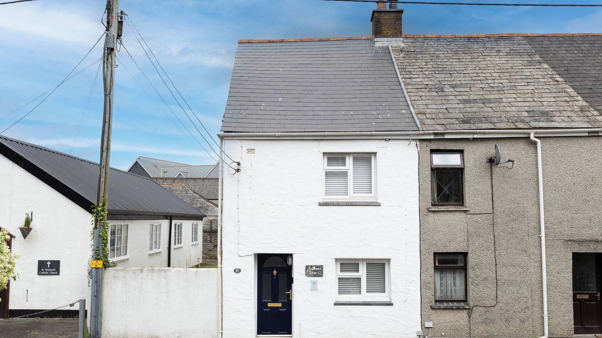 Wadebridge House | Charming 2 bed cottage between Rock & Padstow