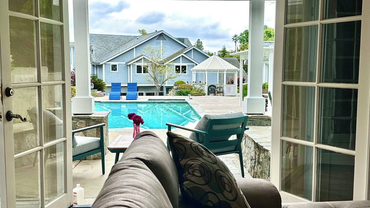 La Habra Heights House | Charming 2-bedroom house in welcoming La Habra Heights with WiFi, AC