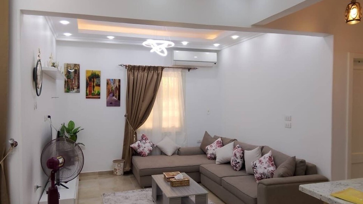 Kirdasah Apartment | Charming 2-bedroom apartment in Garden October with AC, WiFi , behind pyramids
