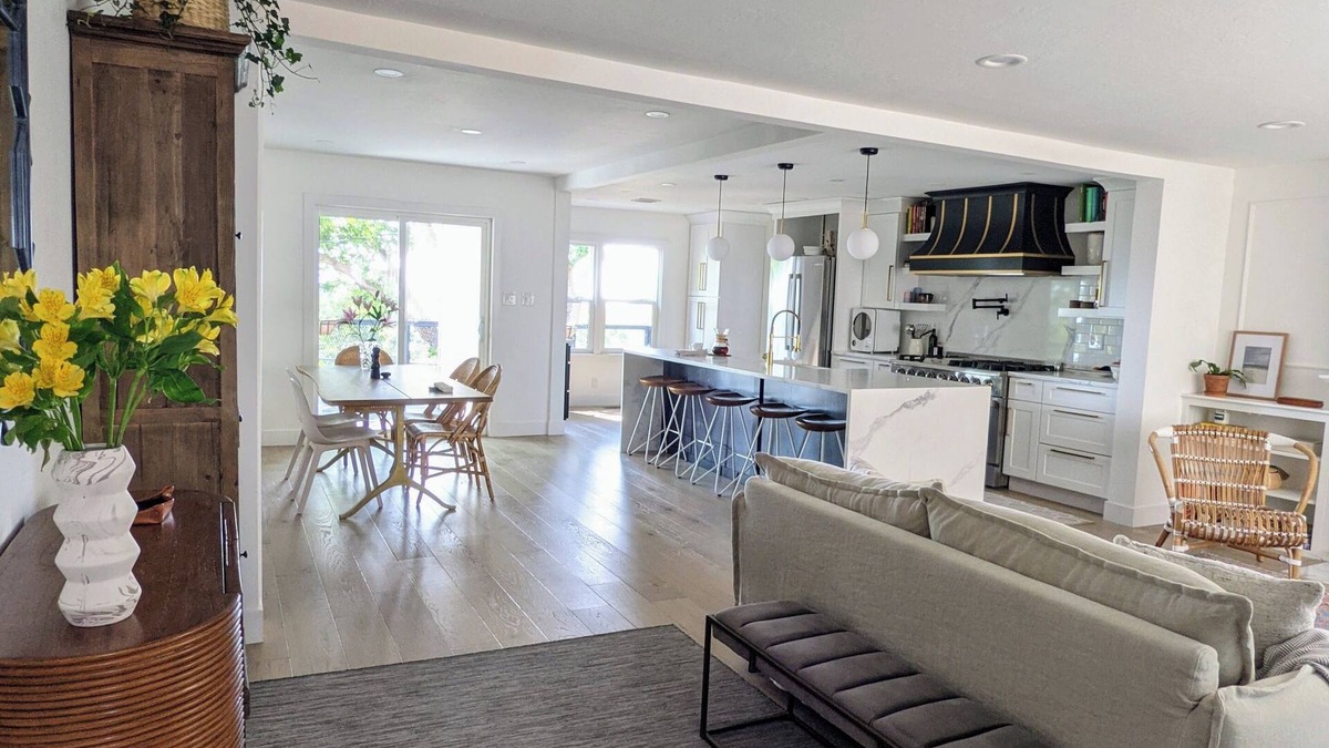 Canyon Rim House | Charming 2-bedroom house with WiFi, AC in superb Salt Lake City