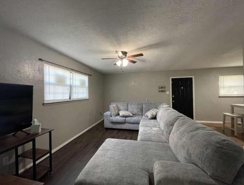 Lawton Apartment | Charming 2-Bedroom 1-Bath Home Close to Downtown
