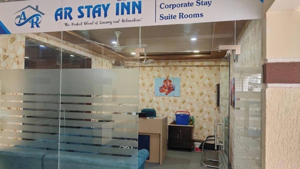 Kukatpally Housing Board Colony Apartment | Charming 2-bedroom apartment with AC, WiFi in nice Hyderabad