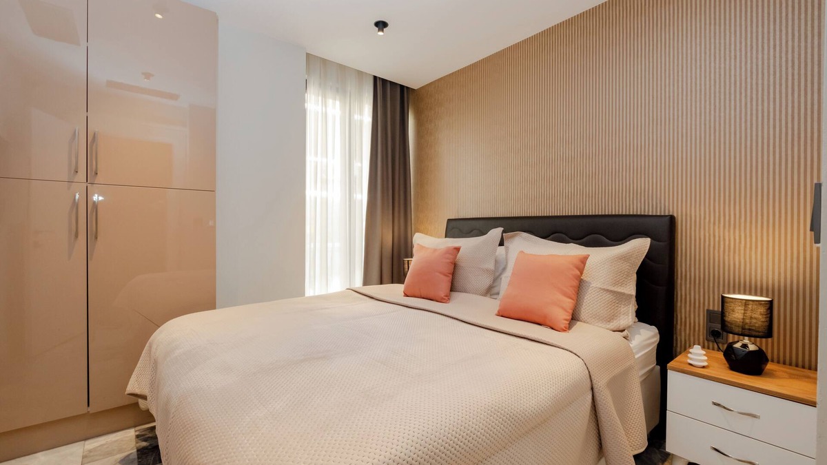 Cihangir Apartment | Charming 2-bedroom apartment with elevator in wonderful Istanbul with AC