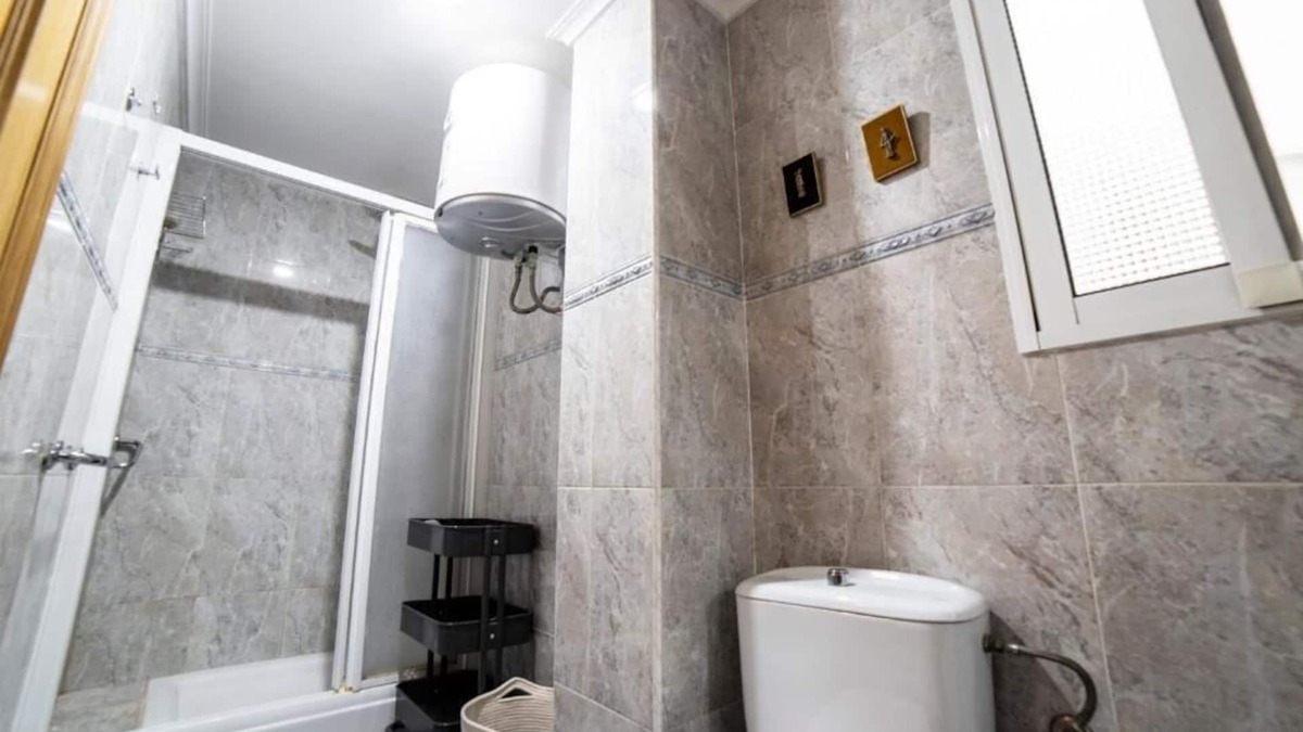 Arrancapins Condo | Charming 2-bedroom apartment with WiFi, AC in enchanting València