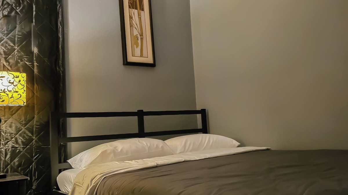 Dearborn Apartment | Charming 2-bedroom apartment near Downtown Dearborn