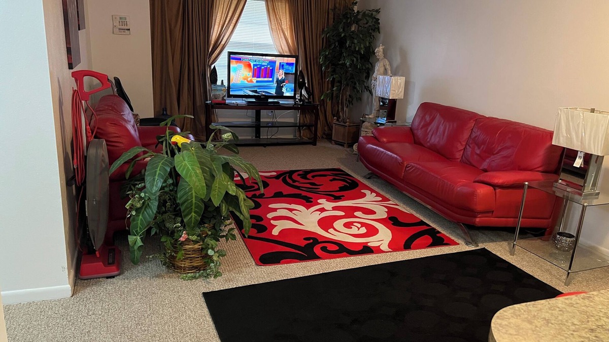 Lakeland Apartment | Charming 2-bedroom apartment with WiFi, AC in terrific Lakeland