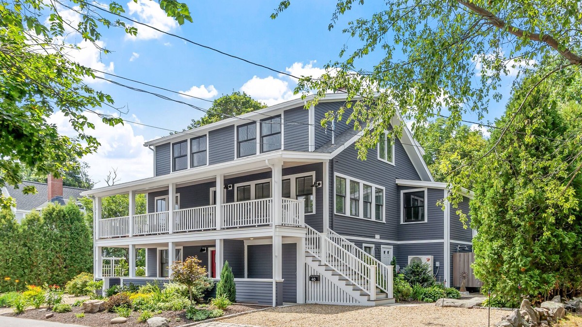 Rockport Apartment | Charming 2-bedroom apartment in serene Rockport neighborhood