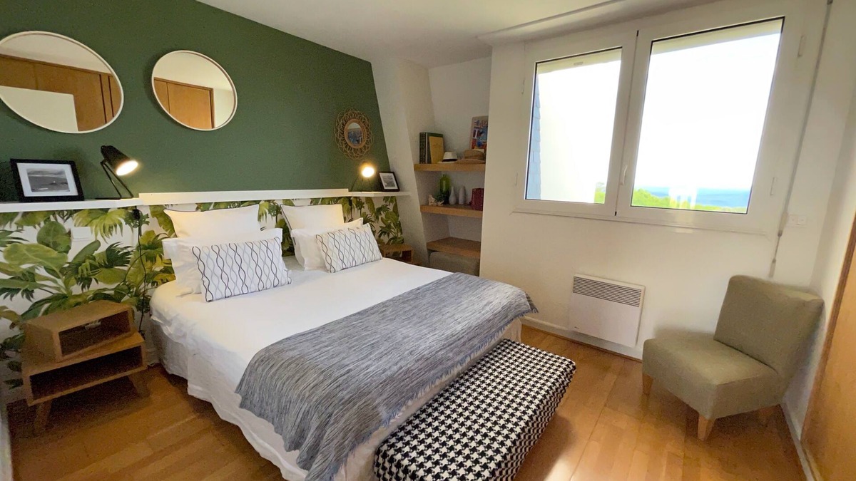 Biarritz Apartment | Charming 2-bedroom apartment in Biarritz beautiful ocean view terrace beach