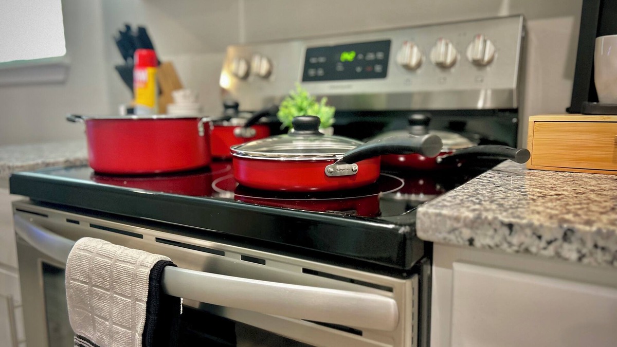 Durant Apartment | Charming 2-bedroom apartment with AC, WiFi in delightful Durant