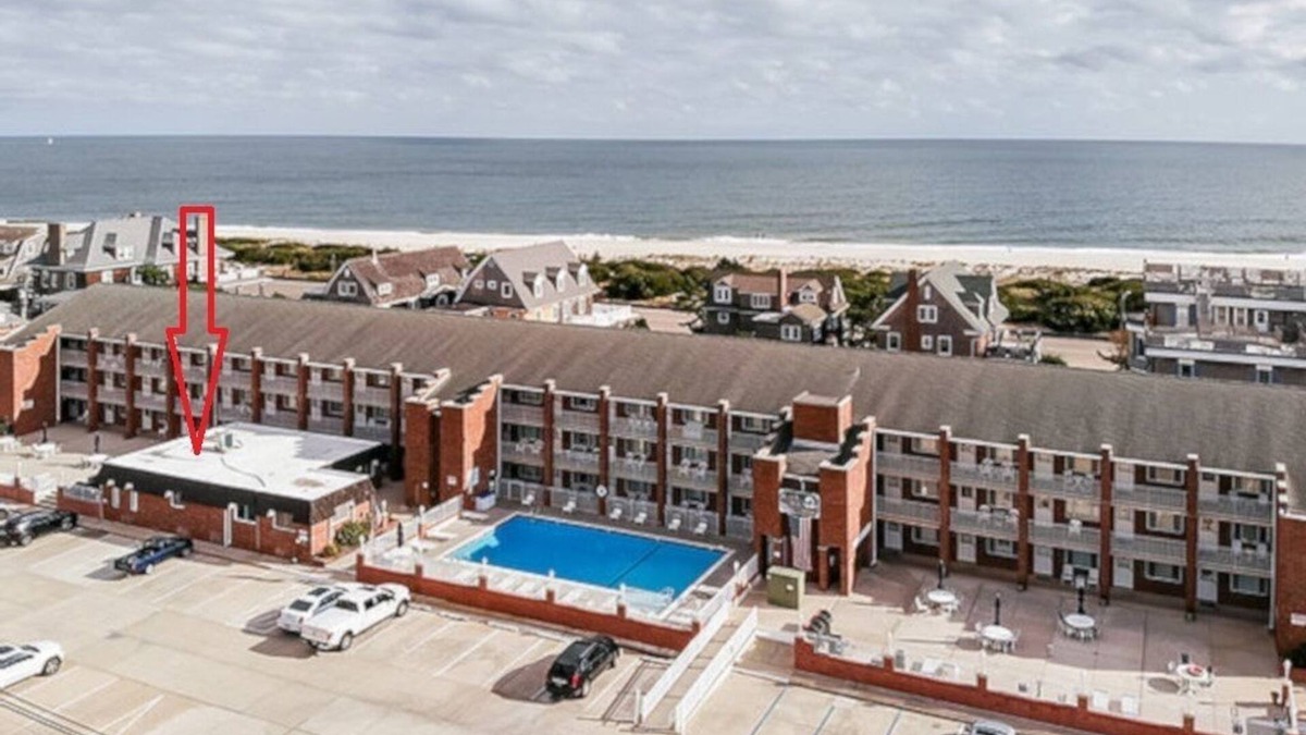 Admiral Estates Condo | Charming 2-bedroom Cape Roc Condo with pool and only half block to the beach.