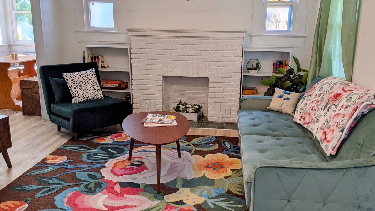 Carlsbad House | Charming 2 Bedroom Home Near Town, Simple and Sweet