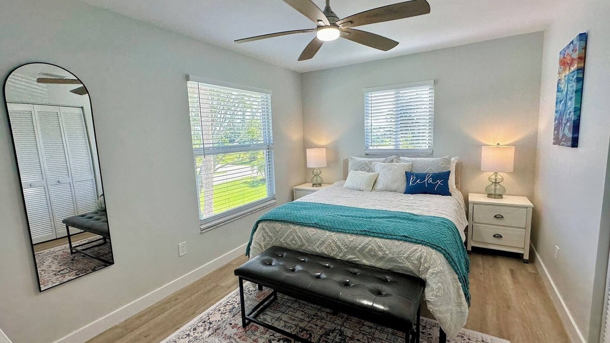 Pineland House | Charming 2-bedroom house in beautiful Bokeelia