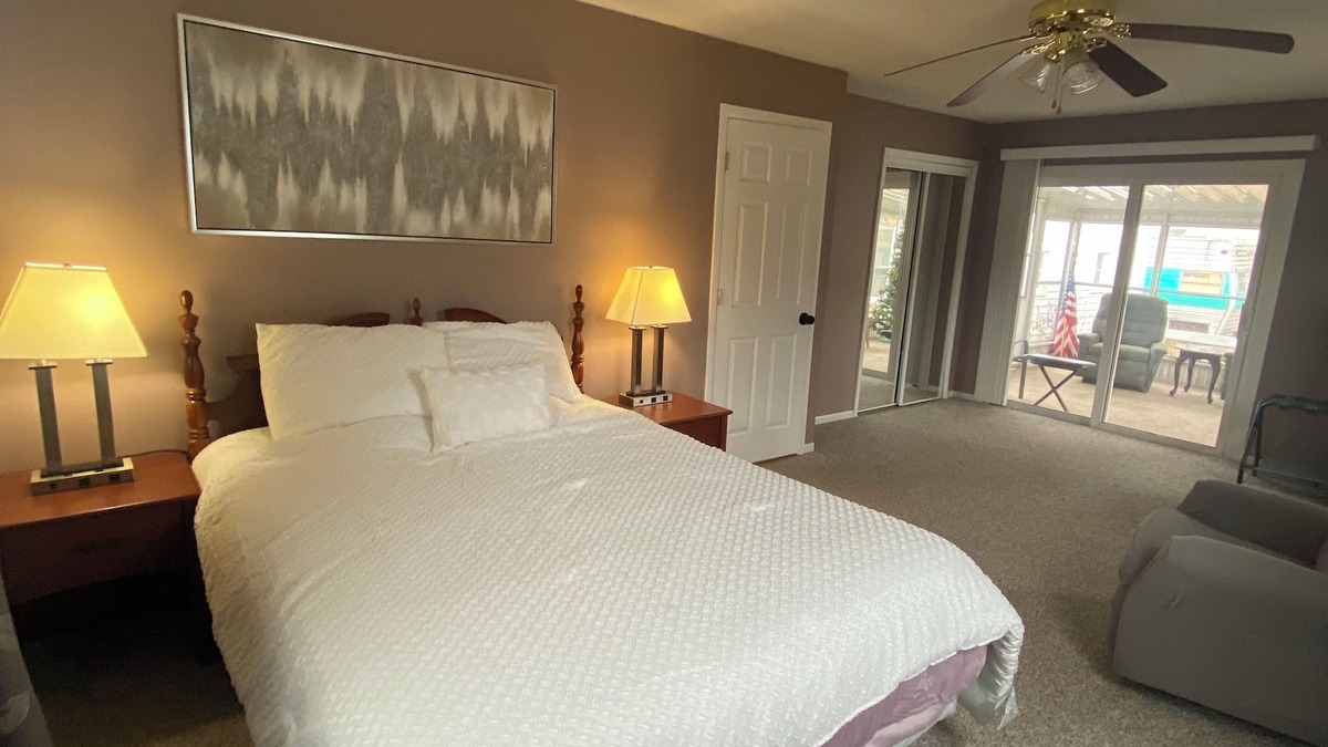 Kentwood House | Charming 2-bedroom house with gated yard in delightful Kentwood