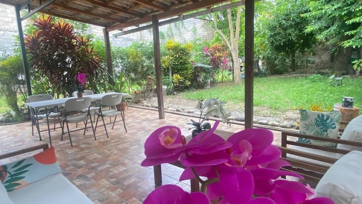 Satipo House | Charming 2-bedroom house in Downtown Satipo with WiFi.