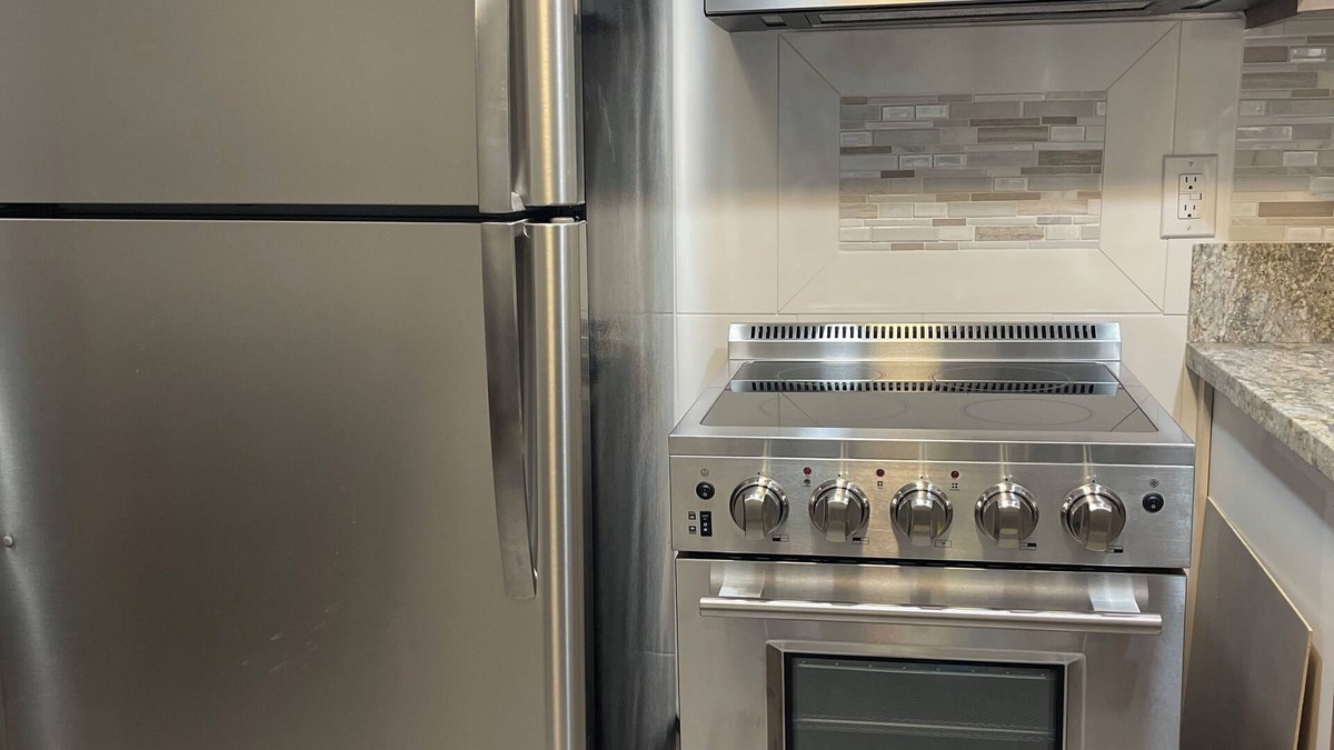 Fallon House | Charming 2-bedroom house with WiFi, AC in peaceful Fallon