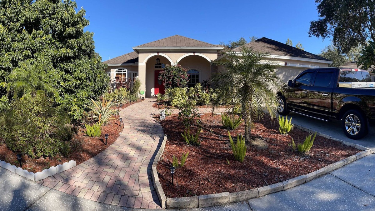 Greater Northdale House | Charming 2-bedroom house in welcoming Tampa with AC