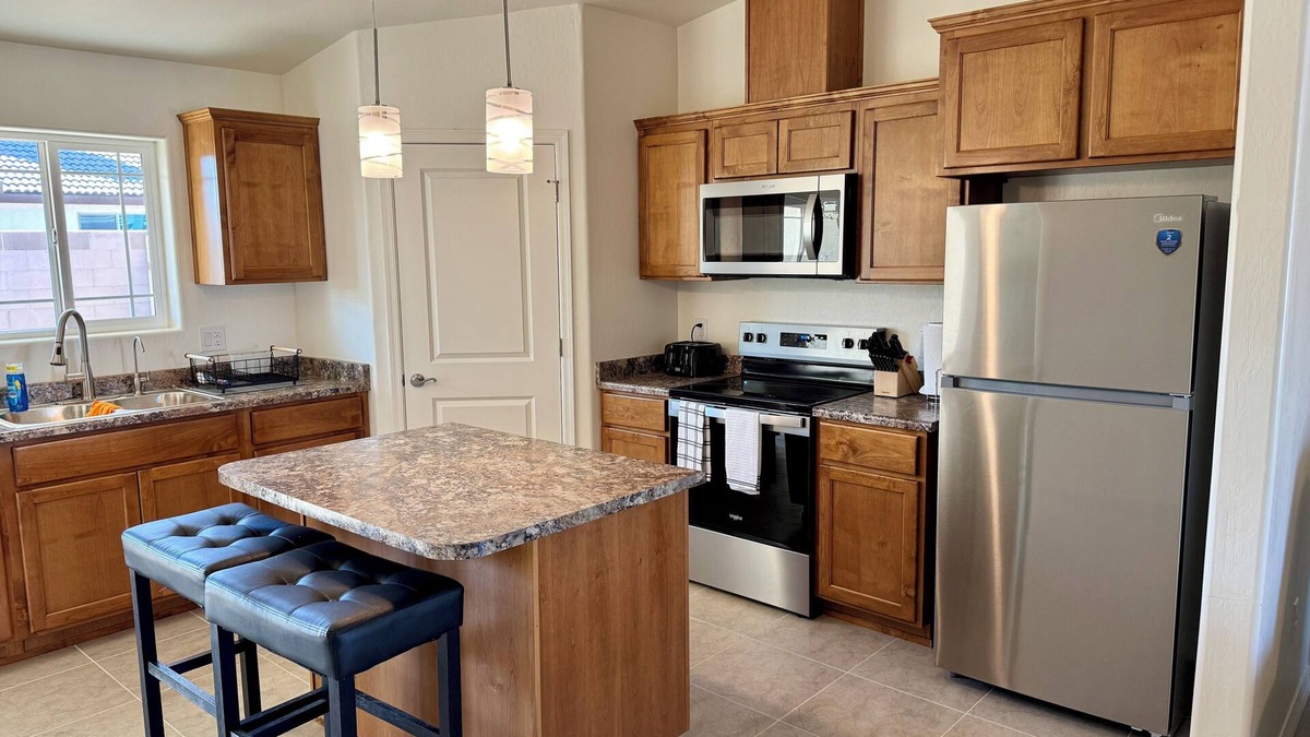 San Luis House | Charming 2-bedroom townhome with WiFi, AC in East San Luis, AZ.