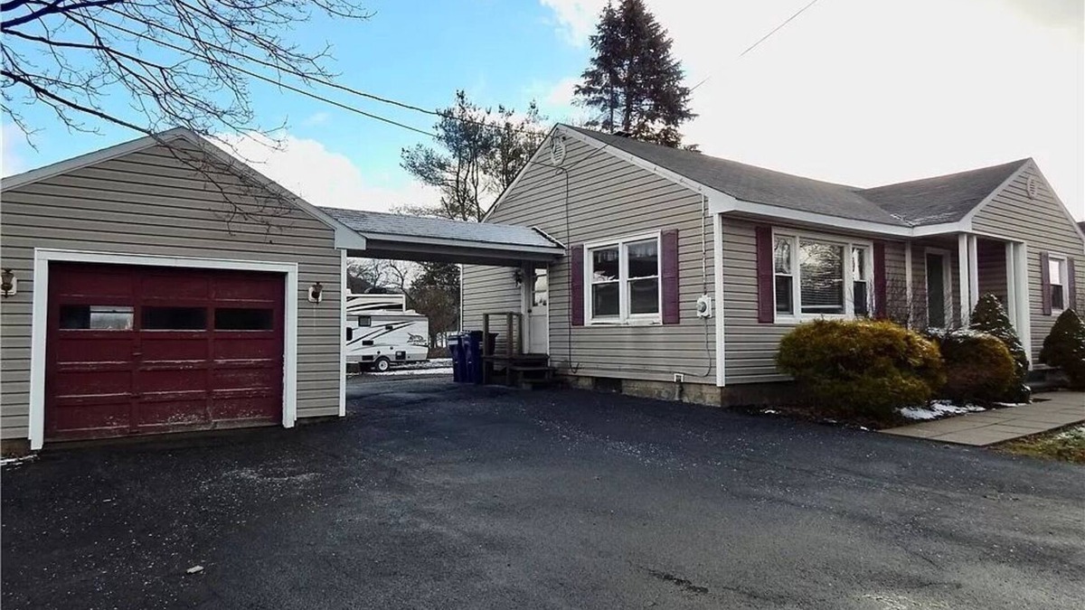 Cooperstown House | Charming 2-bedroom house with WiFi, AC in enchanting Cooperstown