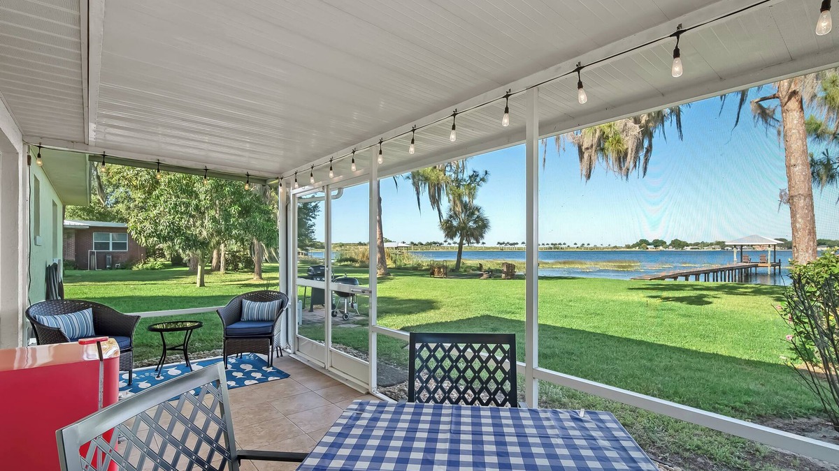 Lake Placid House | Charming 2-bedroom house with AC and WiFi in enchanting Lake Placid