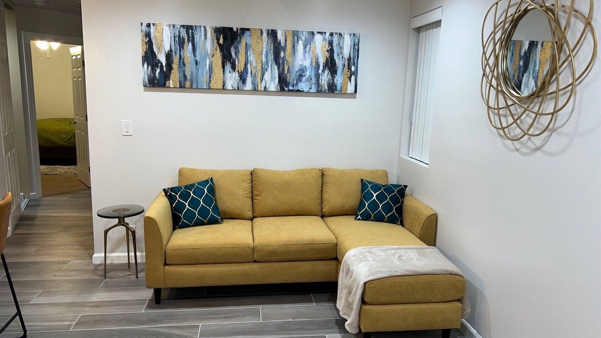 Lower Bal House | Charming 2-bedroom house in San Leandro with WiFi and AC