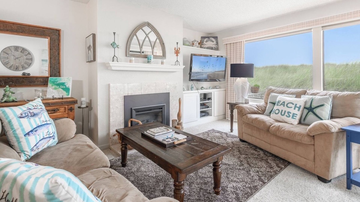 Pajaro Dunes Condo | Charming 2-bedroom condo with WiFi on the tranquil Monterey Bay