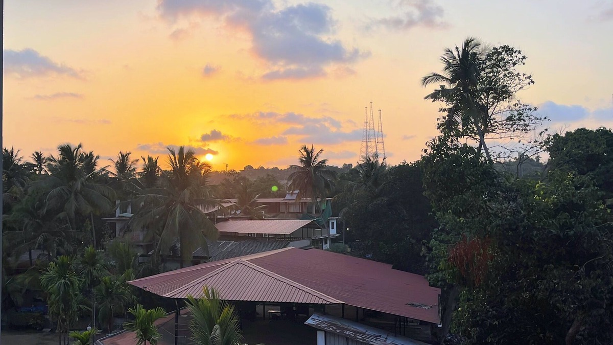 Bambolim Apartment | Charming 2BHK apartment with WiFi, AC in Bambolim, Near the Beach & Grand Hyatt