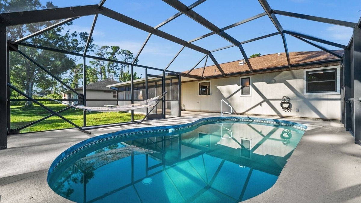 Port Charlotte House | Charming 2BR house + Private Pool - heated pool