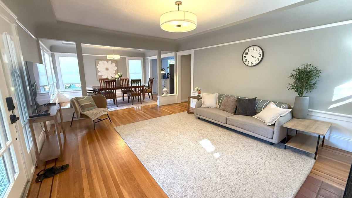 Fair Oaks House | Charming 2BR house/Near Stanford/Meta