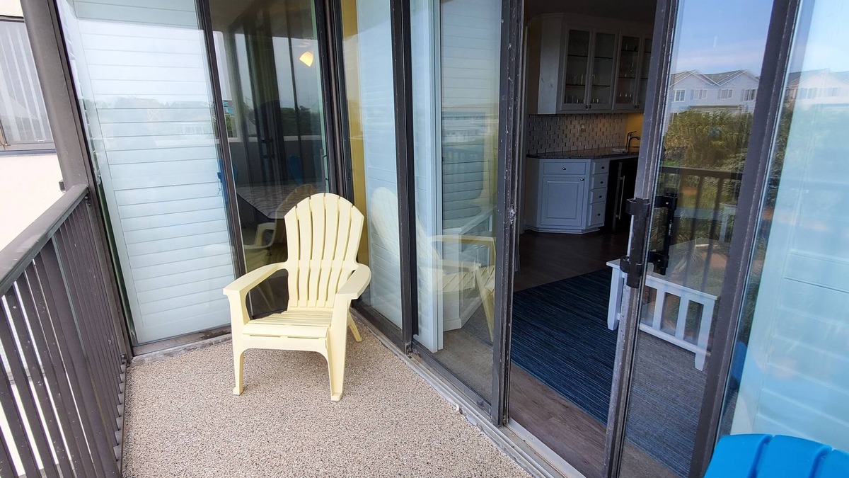 Atlantic Beach Condo | Charming 3-bedroom condo private beach access, 2 pools with fitness room and AC