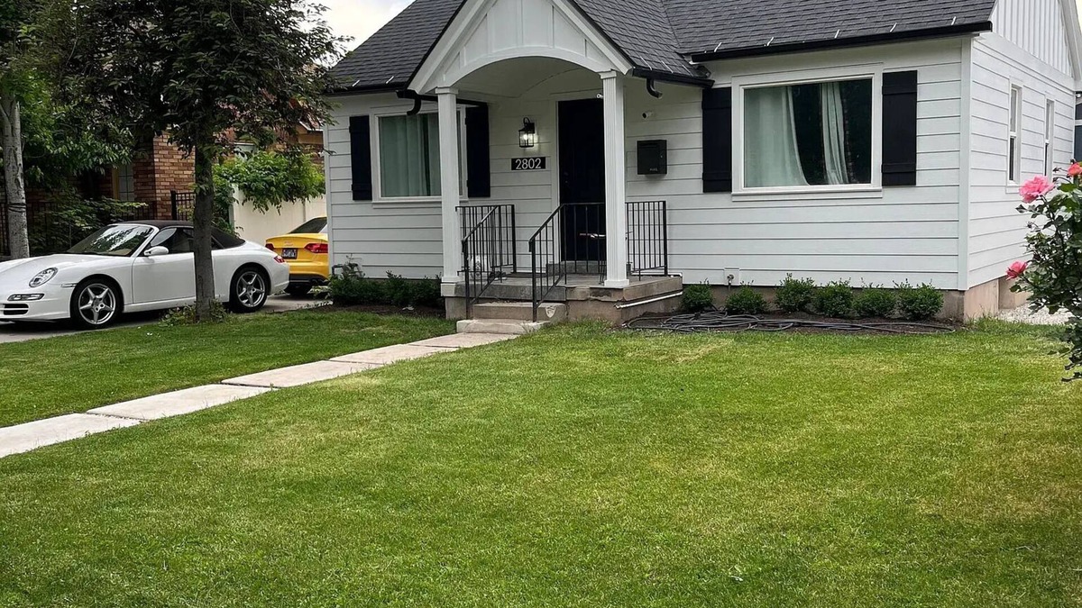 Sugar House Cottage | Charming 3-bedroom cottage in fabulous Salt Lake City with WiFi, AC